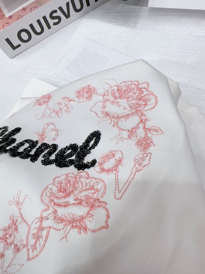 Chanel T-Shirts